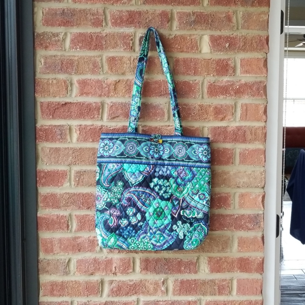 Vera Bradley shoulder tote